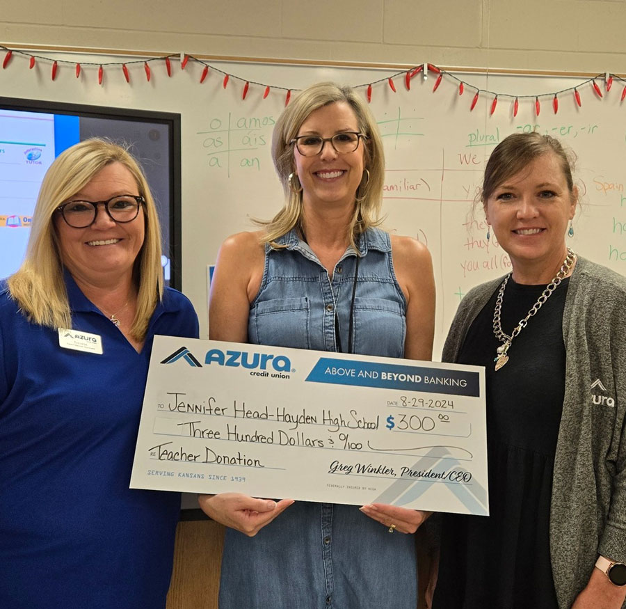 Jennifer Head, teacher at Hayden High School in Topeka, KS receiving Azura Credit Union Teacher Mini Grant.